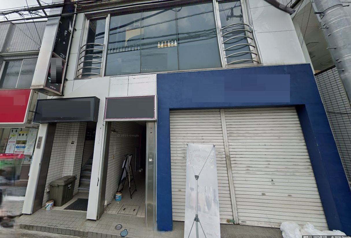 438445_1